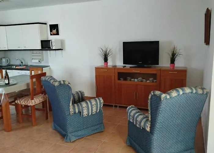 Apartment Casa Makita *